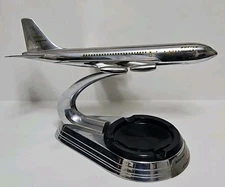 Vtg Boeing 707 Stratoliner Jet Plane Chrome Metal Model Airplane Ashtray Display