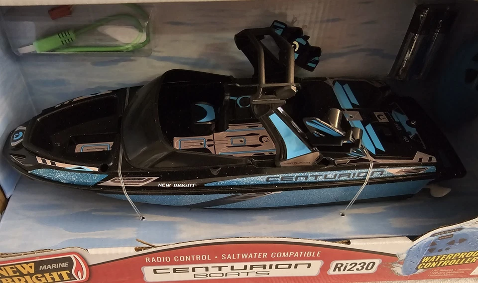 Centurion Ri230 Remote Control Boat New Bright Marine Brand New Free Shipping - Image 2 of 4