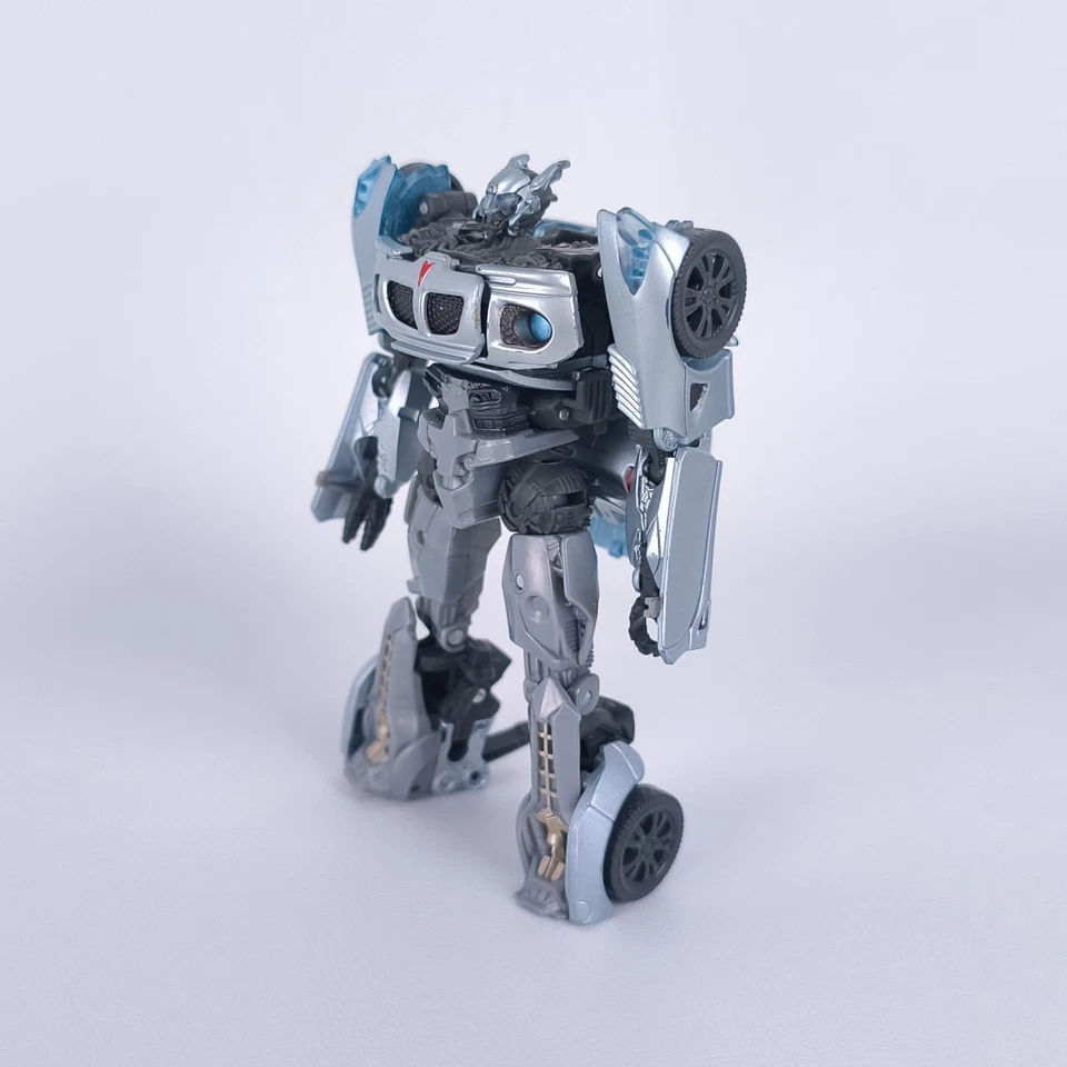 Transformers Autobot Jazz Complete SS-10 Studio Series Deluxe Class - Read - Image 2 of 4