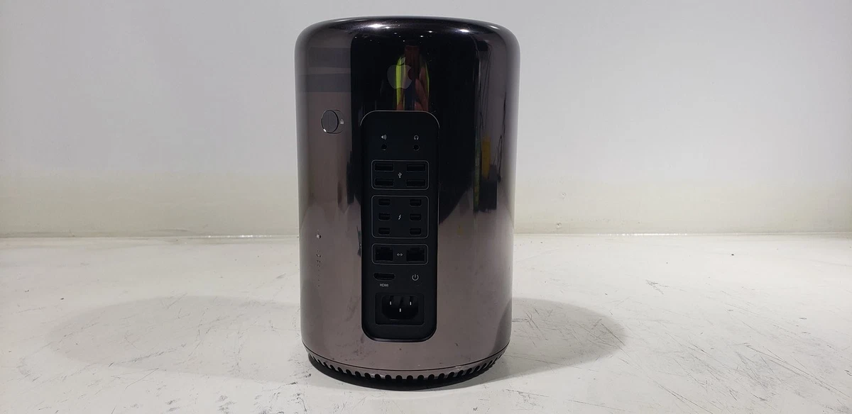 Apple Mac Pro 32 GB RAM Apple Desktops & All-In-One Computers for