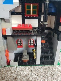 LEGO 3739 Castle Blacksmith Shop