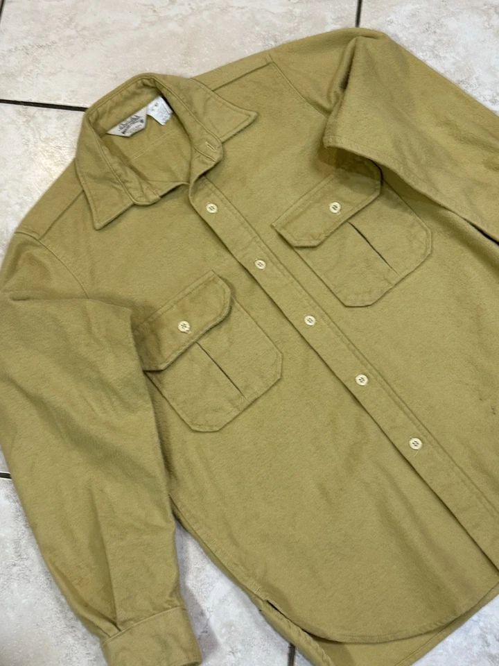 Vintage 90s Cabela’s Men’s Long Sleeve Yellow 100% Cotton Made In The USA SZ M - Image 2 of 4