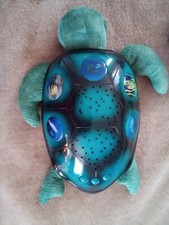 Nuage B tortue crépusculaire veilleuse vert bleu ambre pépinière étoiles et lune 