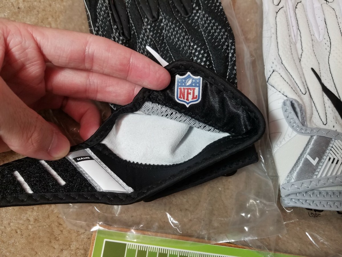 Nike NFL SUPERBAD D 4 ユニバーシティゴールド NIKE SUPERBAD 4 ADULT NFL PADDED SKILL POSITION FOOTBALL
