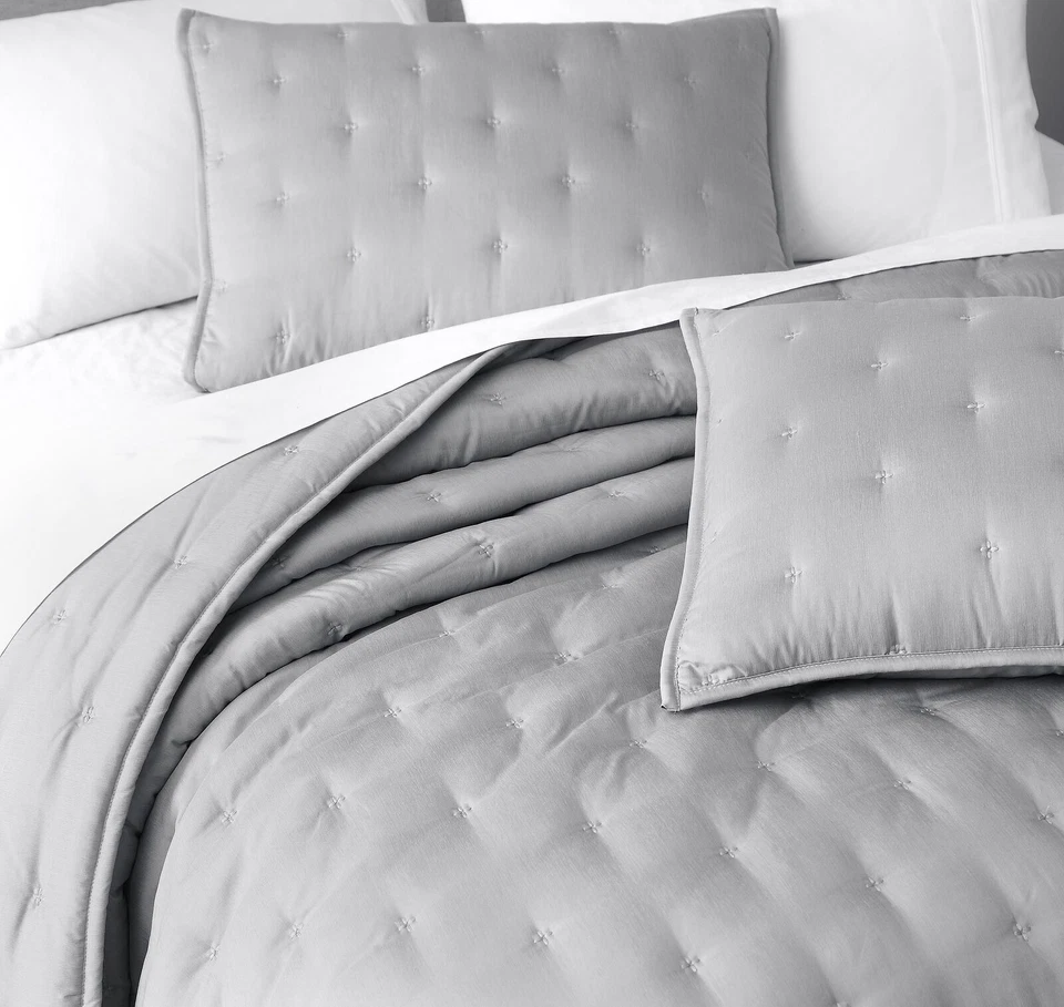 3-Piece Cooling Bamboo Fiber Cross-Stitch Quilt Set Lightweight Bedspread Cover - Image 2 of 4