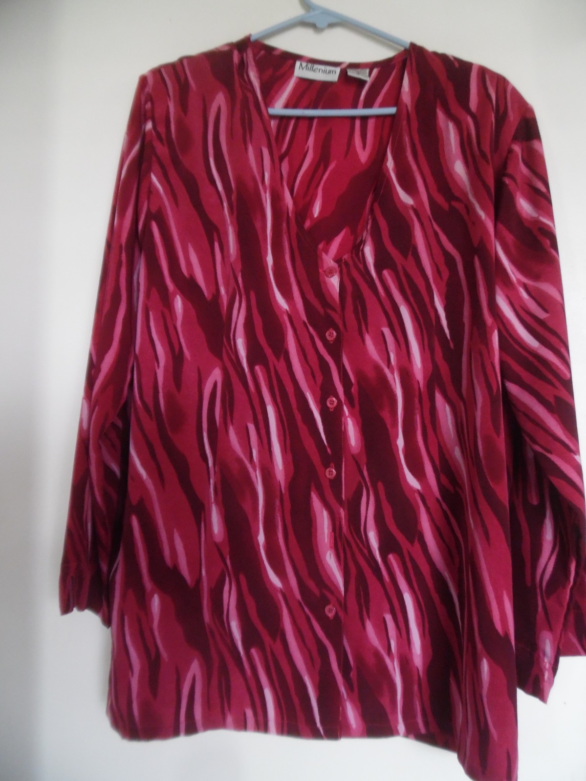 Millenium  Shirt Women's Button Front Long  Sleeve Blouse Sz 18