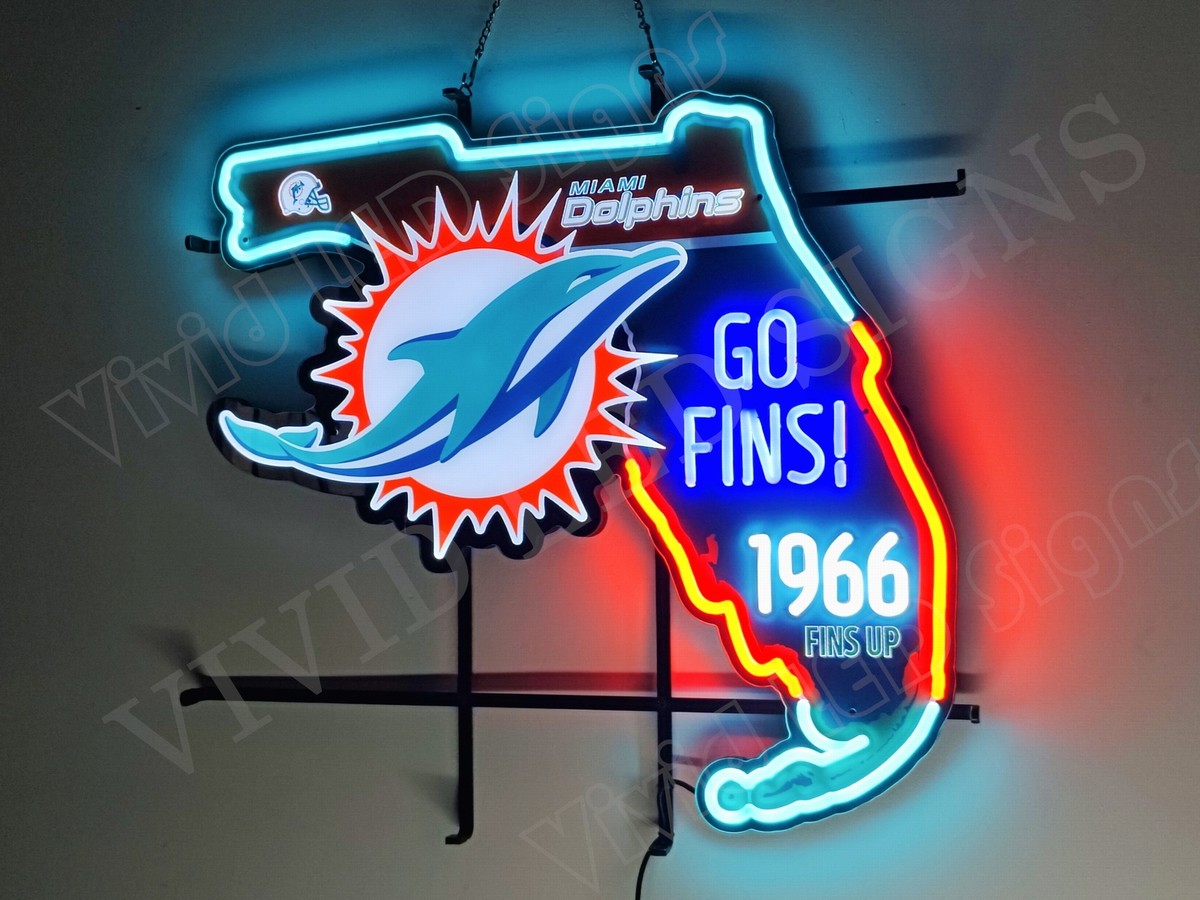 Miami Dolphins Go Fins Up 32