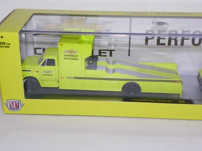 M2 Machines Auto Haulers 67 Chevy C60 Ramp & 73 Chevy Fleet fl