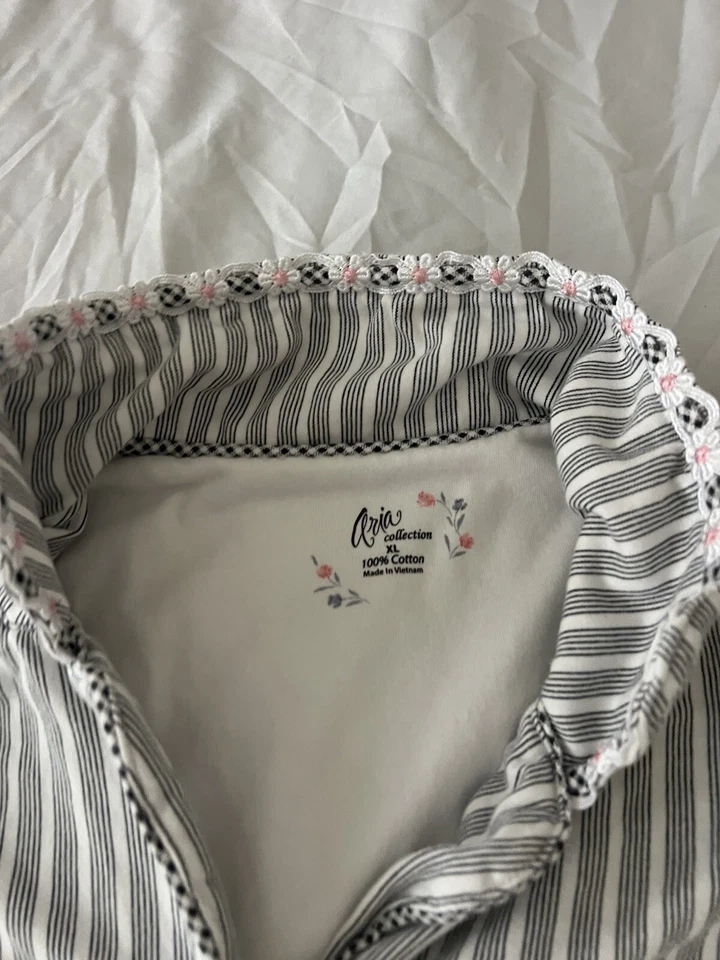Top de pijama Aria para mujer XL gris a rayas manga larga cuello botón delantero 132 Foto 2 de 4
