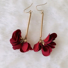flower earrings dangle
