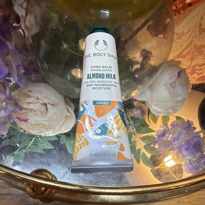 The Body Shop Mandelmilch Handbalsam Creme für trockene empfindliche Haut 100ml Vegan Neu