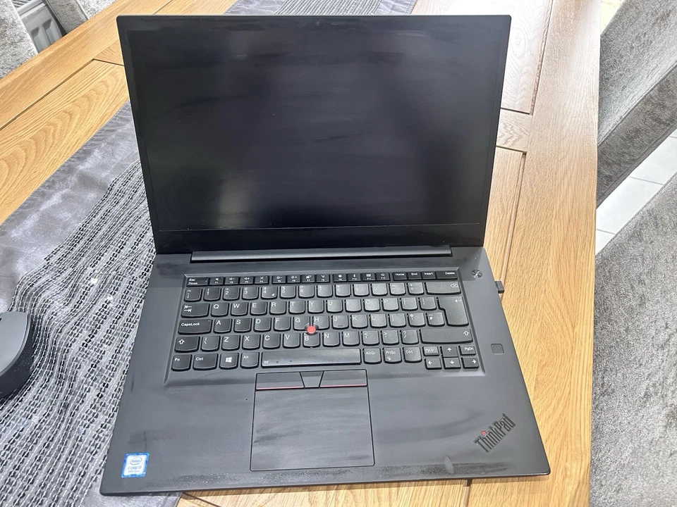 Lenovo ThinkPad P1 · i7-9750H · 16GB · 256GB, photo 4 of 5
