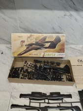 Vintage Craft Master #486 P-61 BLACK WIDOW  1:72 Model Kit Plane  Open Box