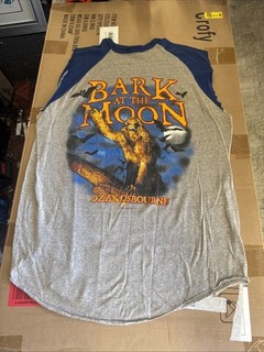 Vintage 1980s Ozzy Osbourne Bark at the moon US Tour T Shirt Cut Raglan 1984 XL