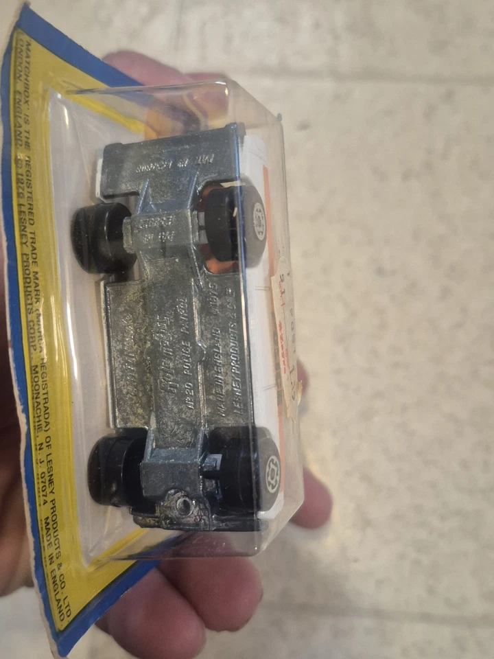 1976 LESNEY PRODUCT MATCHBOX SUPER FAST #20 POLICE PATROL UNOPENED. - Image 4 of 4