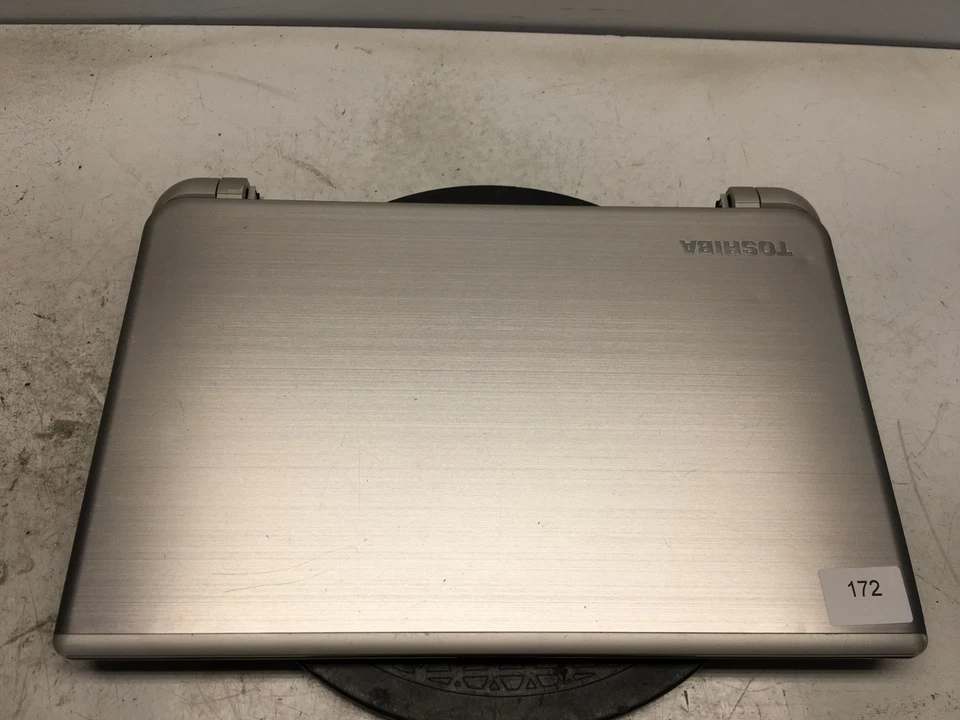 Toshiba Satellite S55-B5280 Intel i7-4510U 2 GHz 12 GB SIN DISCO DURO Foto 2 de 4