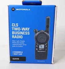 Motorola CLS1410 4 Channel UHF CLS Two-Way Radio CU1410BKVBA - New in Box