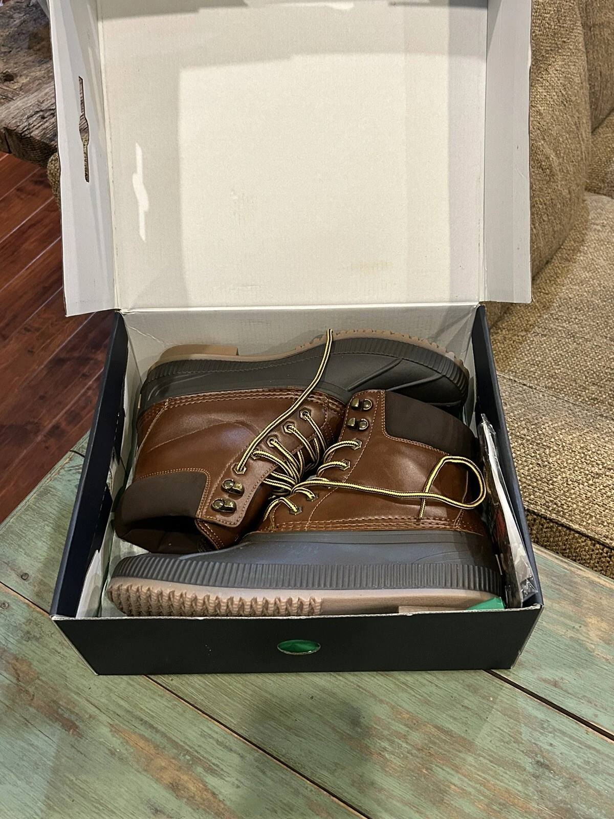 TOMMY HILFIGER Mens Brown Collar Waterproof Colins 2 Round Toe Duck Boots Sz 11