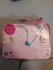 Dziecięcy zestaw wymiennych naszyjników i bransoletek