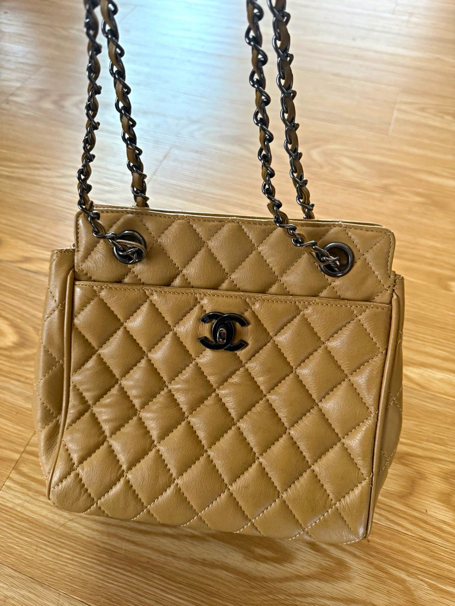 25+ CHANEL Zip Shoulder Bag Bags & Handbags for Women for sale