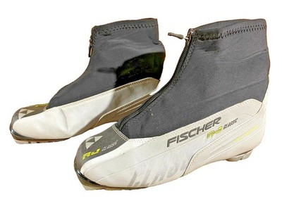 Fischer RJ Classic Pro Nordic Cross Country Ski Boots Size EU39 US7 for NNN 1508