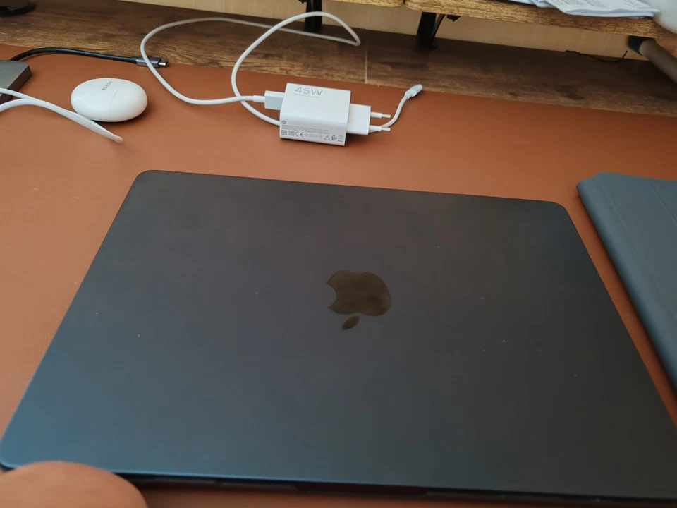 Apple MacBook Air 13" M3 · 16GB · 512GB, photo 3 sur 5
