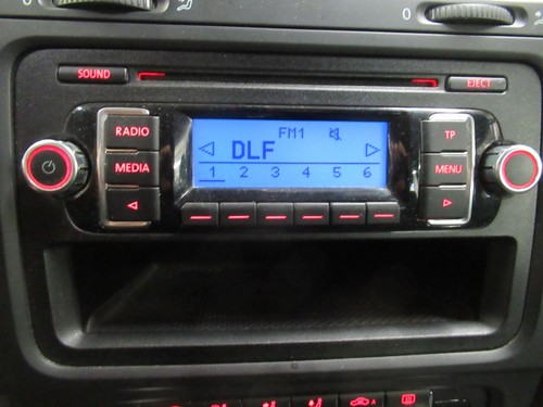 VW Golf 6 VI 5K  09-13 Radio Autoradio 5K0035156 RCD210 kein Code vorhanden