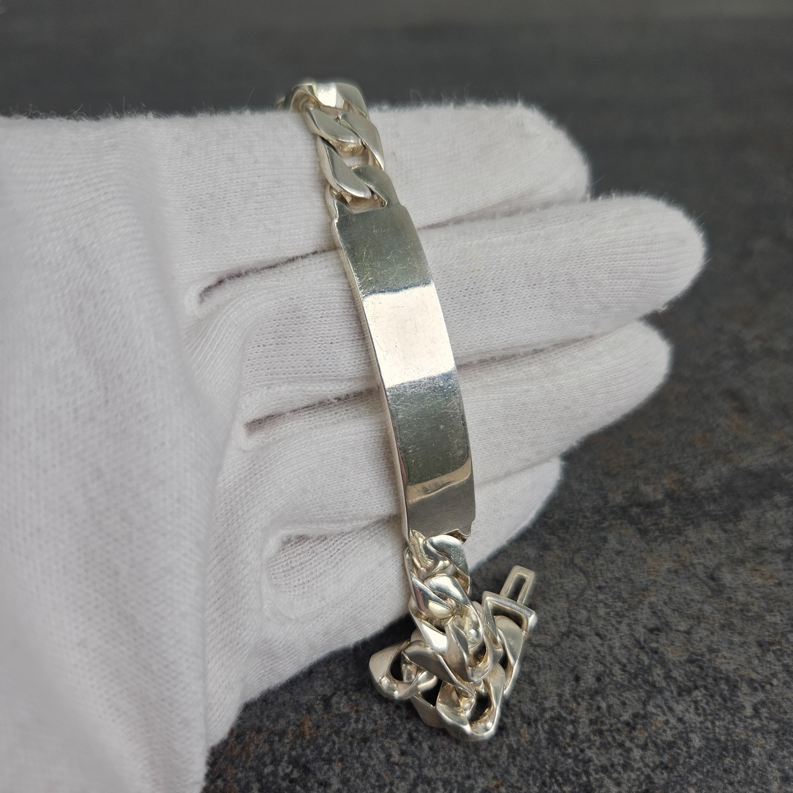 Tiffany & Co. Vintage Sterling Silver 925 Curb Link ID Tag Bracelet 7" Modernist