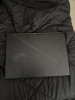 Asus ROG Zephyrus Duo 16 Ryzen 7 6800H 32GB 2TB NVMe RTX 3060 W11H Gaming Laptop