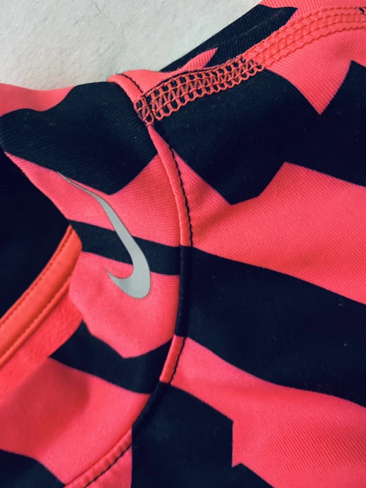 Nike Pro Combat Dri-Fit Compression Top Big Girls/Kids Size Medium Pink Black - Image 3 of 3