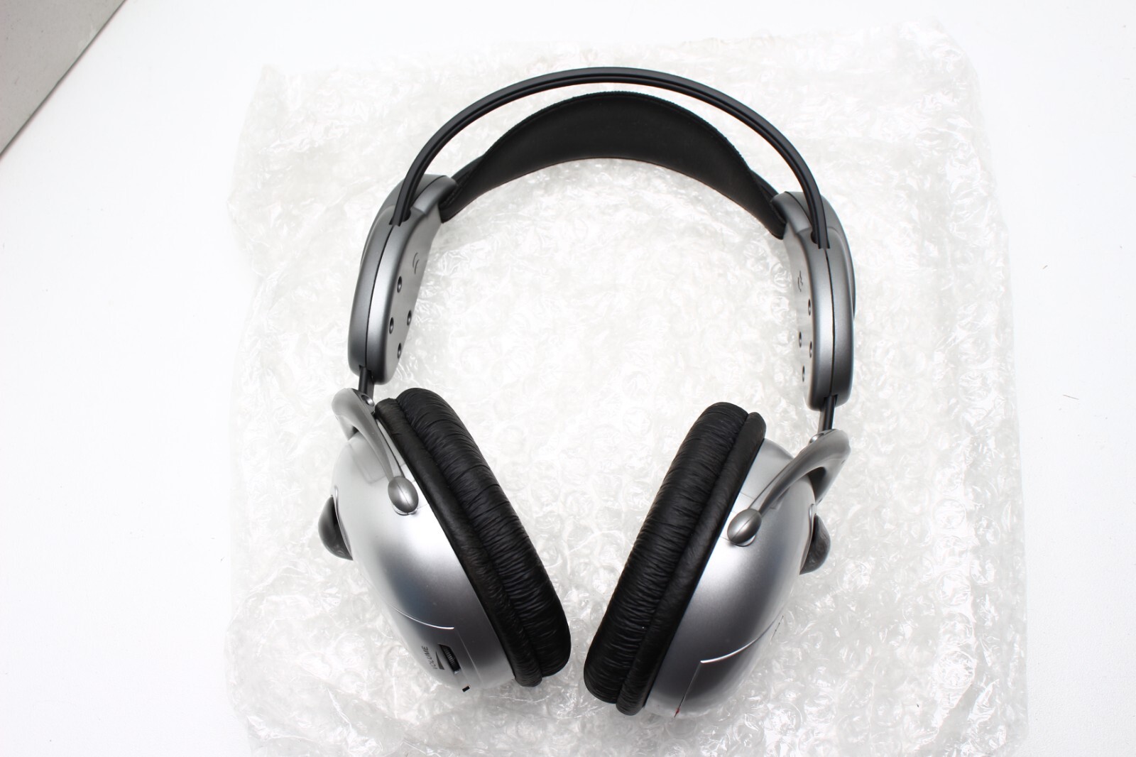 Genuine SEAT In Car Bluetooth Headphones x1 5P8051278 NEW | eBay 