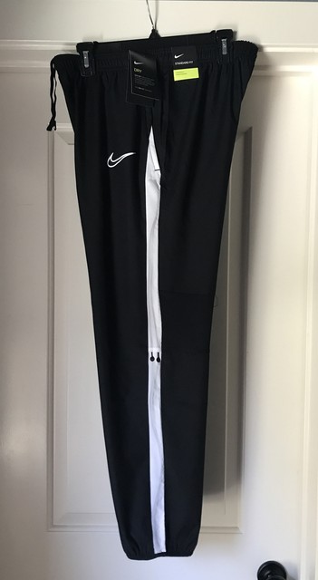 Nike Academy Adjustable Men's Soccer 