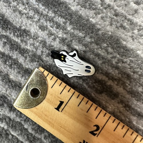 Cat Enamel Ghost Pin Black Kitten Brooch Lapel Badge Jewelry Cat In Front Ghost - Picture 2 of 7