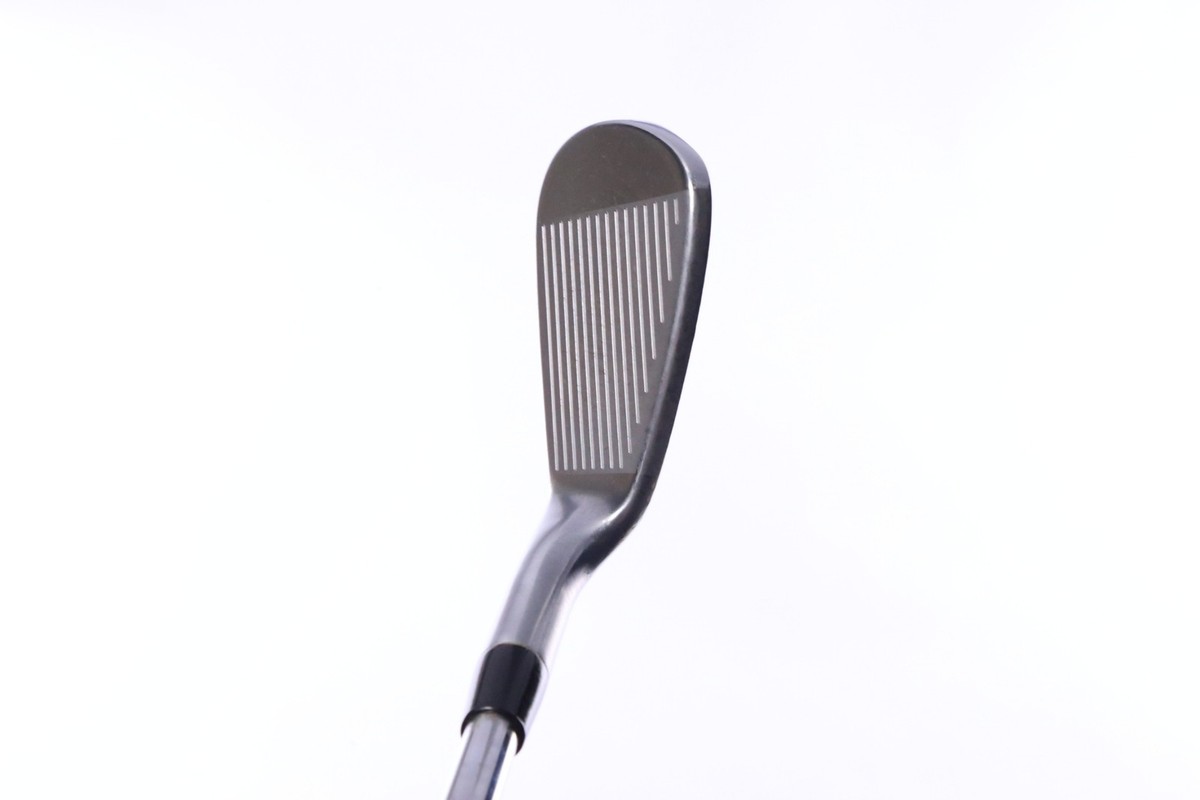 TaylorMade 2020 P770 46* Pitching Wedge RH 35 in KBS Tour Steel