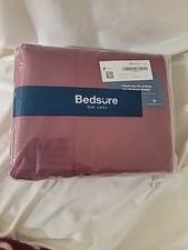 BEDSURE Cal-King Bed Sheets - 4 Piece Set New in Packaging Maroon M1037