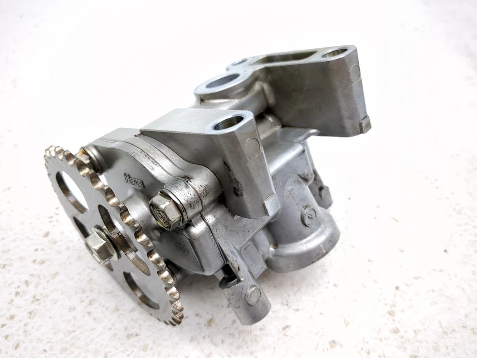 Bomba de óleo do motor 09-16 Suzuki GSXR 1000 - Imagem 4 de 4