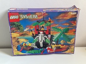 Lego vintage set Legoland Pirates 6264 Forbidden Cove, with box and instructions