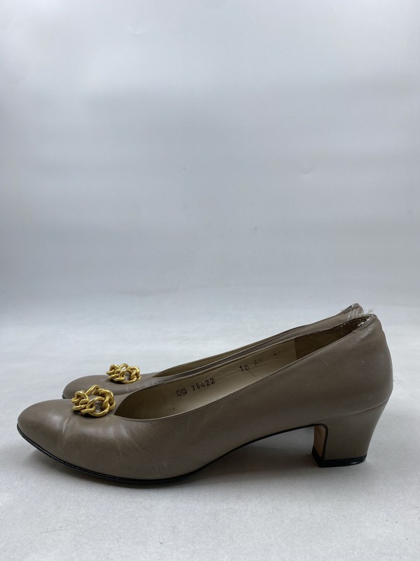 Salvatore Ferragamo Light Brown Leather Heels Classic Pumps W 10