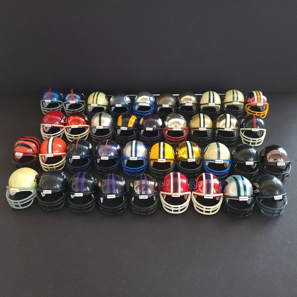 Riddell NFL Football Pocket Pro Helmet - Throwback, Chrome, Traditional ...