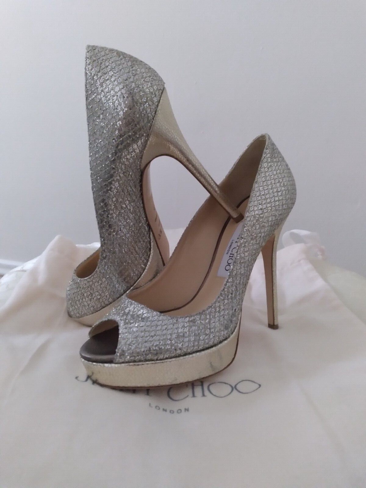 New Silver Jimmy Choo IT 38 US 7
