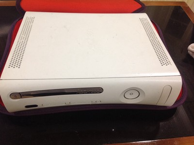 Microsoft Xbox 360 Console Red Ring of Death for Parts or Repair