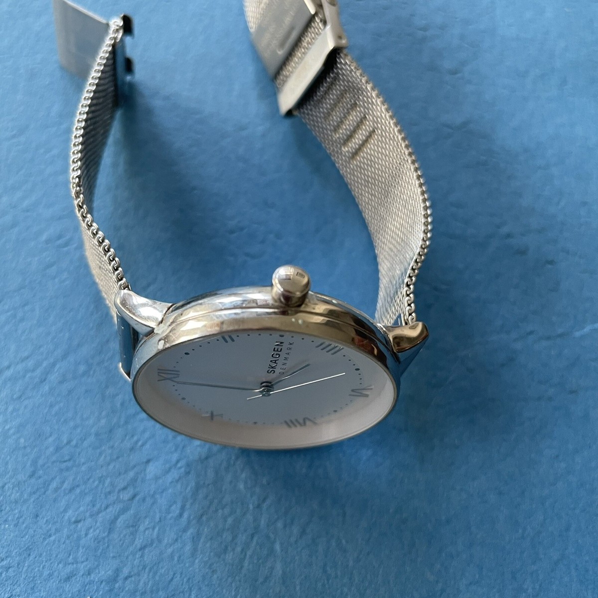 Skagen SKW2874 1ATM Silver Mesh Band Quartz Nillson Three-Hand Minimalist  Watch