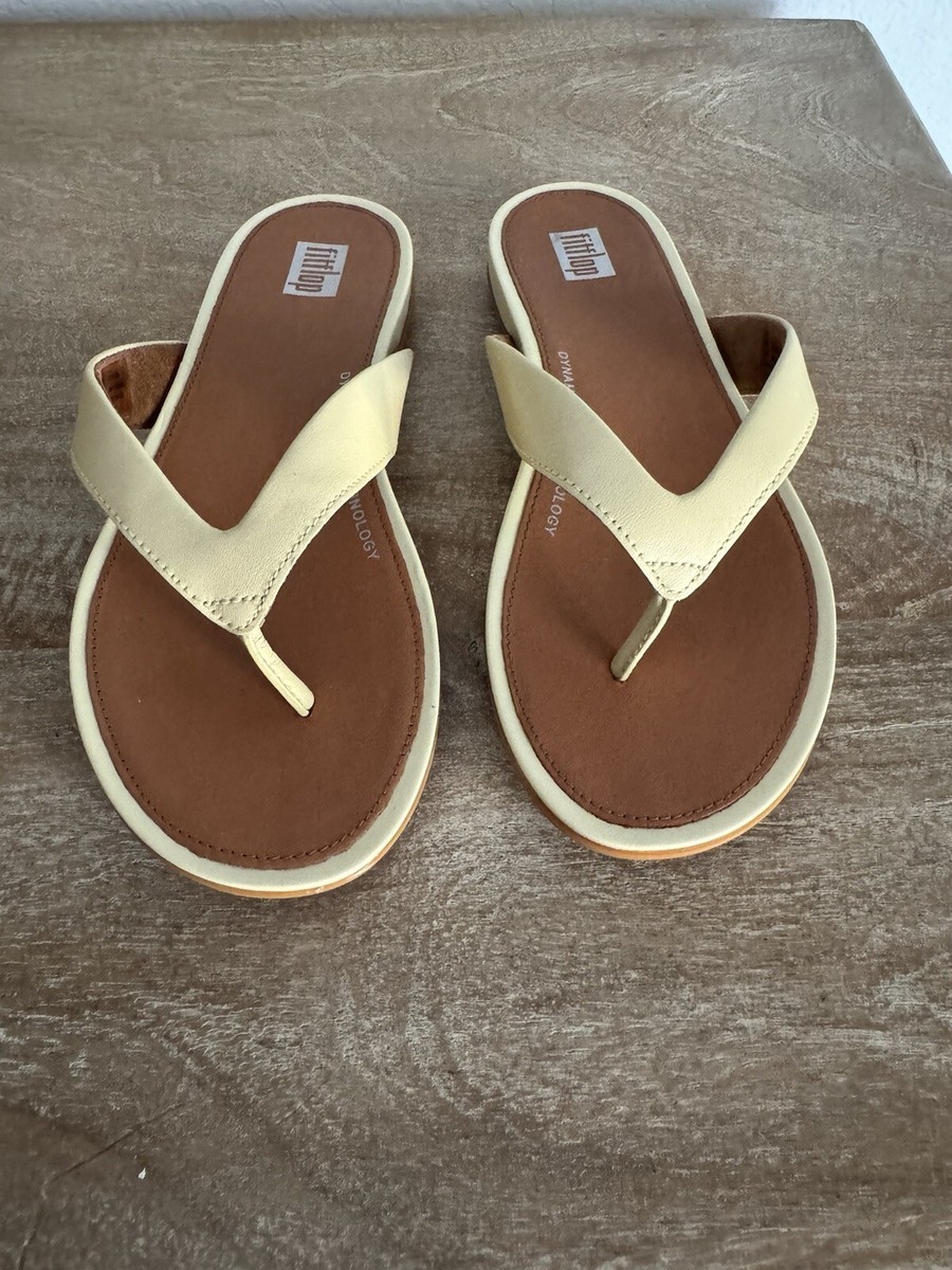 FitFlop Gracie Leather Flip-Flops Toe Post Sandals Pale Yellow