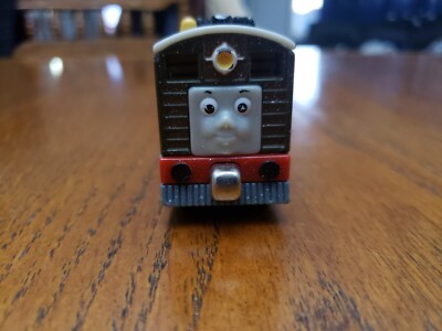 Snow Covered Toby Tram Car Thomas the Train Diecast Metal  Take n Play Train 