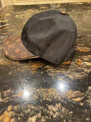 LOUIS VUITTON BASEBALL CAP Silk Black Monogram Gold Hardware Men's LOUIS VUITTON BASEBALL CAP Silk Black Monogram Gold Hardware Men's