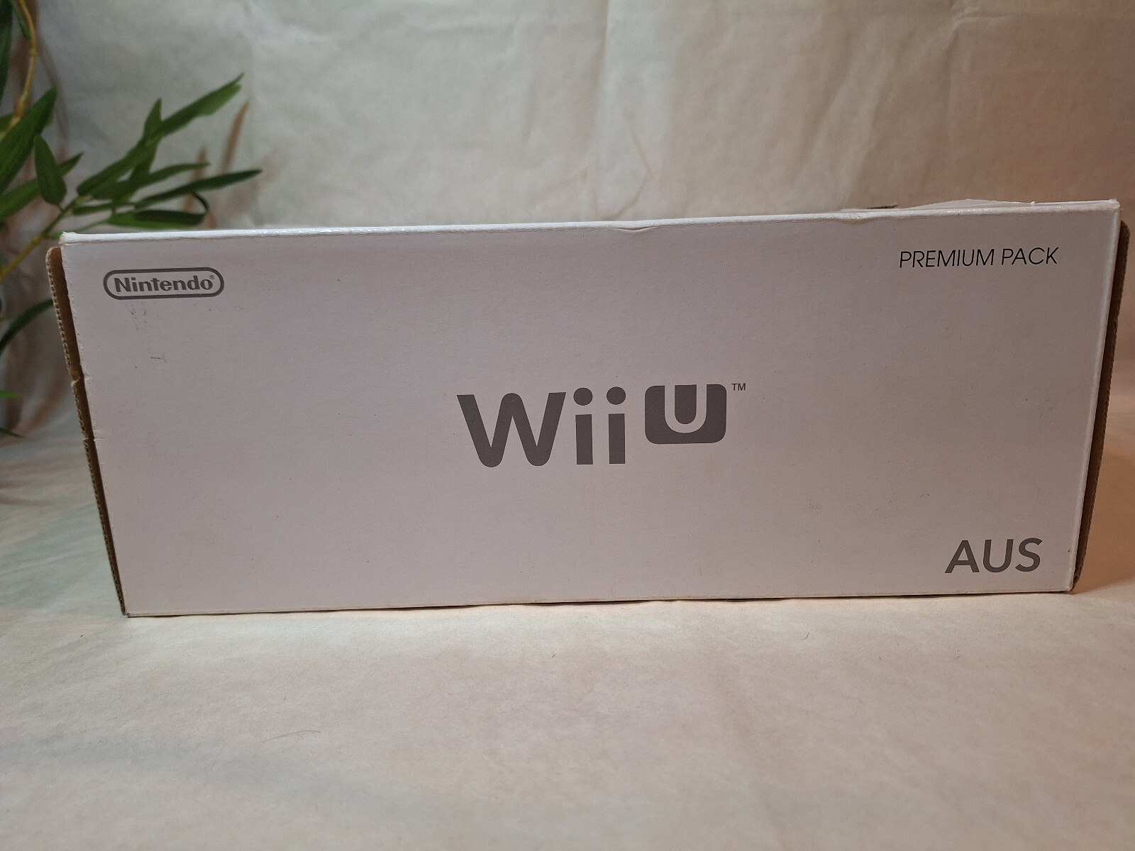 Nintendo Wii U 32 GB Premium Pack Black Console with Original Box