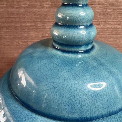 Vintage Turquoise Ceramic Bowl with Lid – Beehive Style, 9.75″ × 9″, Excellent - Picture 5 of 11