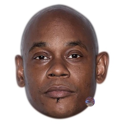 Bokeem Woodbine Big Head. Größer als das Leben Maske.