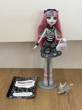 Monster High Rochelle Goyle Doll With Bag, Pet, Diary And Stand - Wave 1