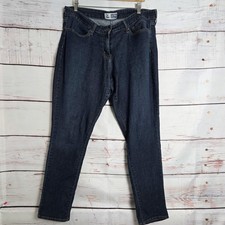 Signature Levi Strauss  Co. Womens Jeans Size 18 The Skinny Stretch Casual